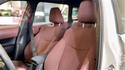 تۆیۆتا کۆرۆلا کرۆس